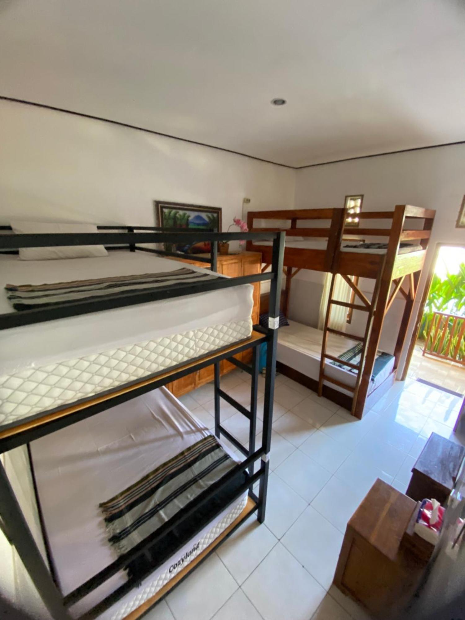 My Art Hostel Batununggul Εξωτερικό φωτογραφία