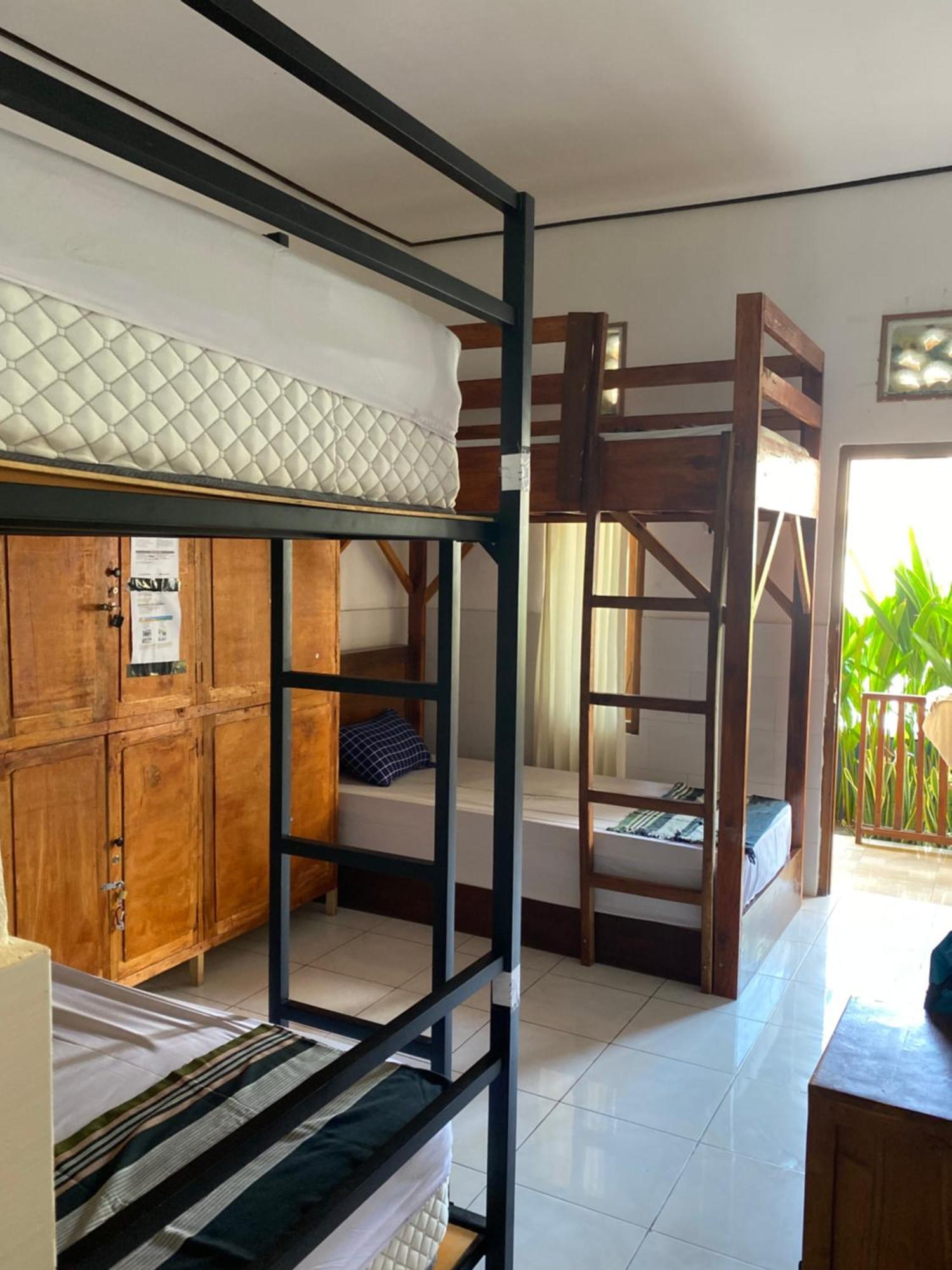 My Art Hostel Batununggul Εξωτερικό φωτογραφία