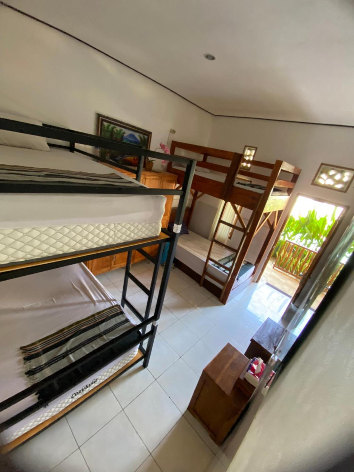 My Art Hostel Batununggul Εξωτερικό φωτογραφία